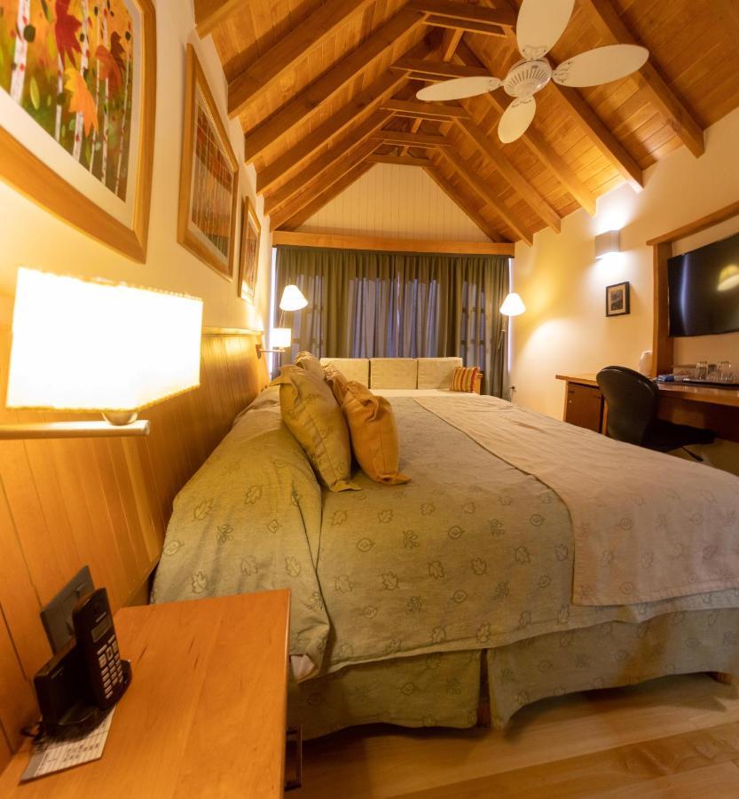 Hotel Y Cabanas Le Village Сан-Мартин-де-лос-Андес Экстерьер фото